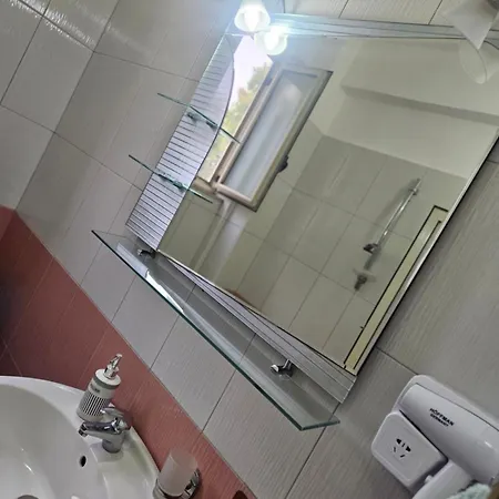 Vera 3* Durrës