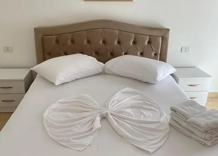 Vera ゲストハウス ドゥラス